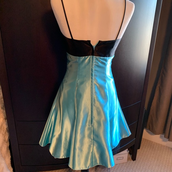 Jessica McClintock for Gunne Sax Formal Dress 👗 Size 5 - Picture 5 of 12